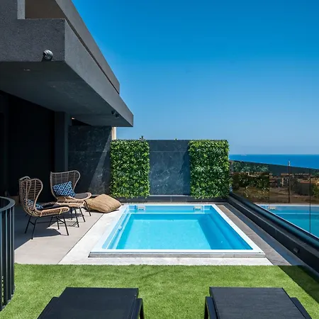 Lia ,4 Bedroom With Private Pool & Sea View *